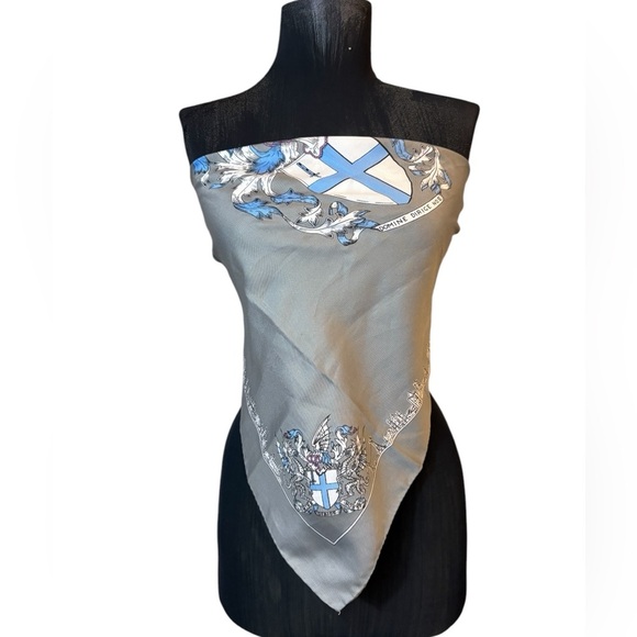 Gray and Blue London Themed Scarf - Picture 7 of 15